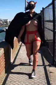 2021-11-01 – amwednesday – Devil Costume Pt 2 – Bridge